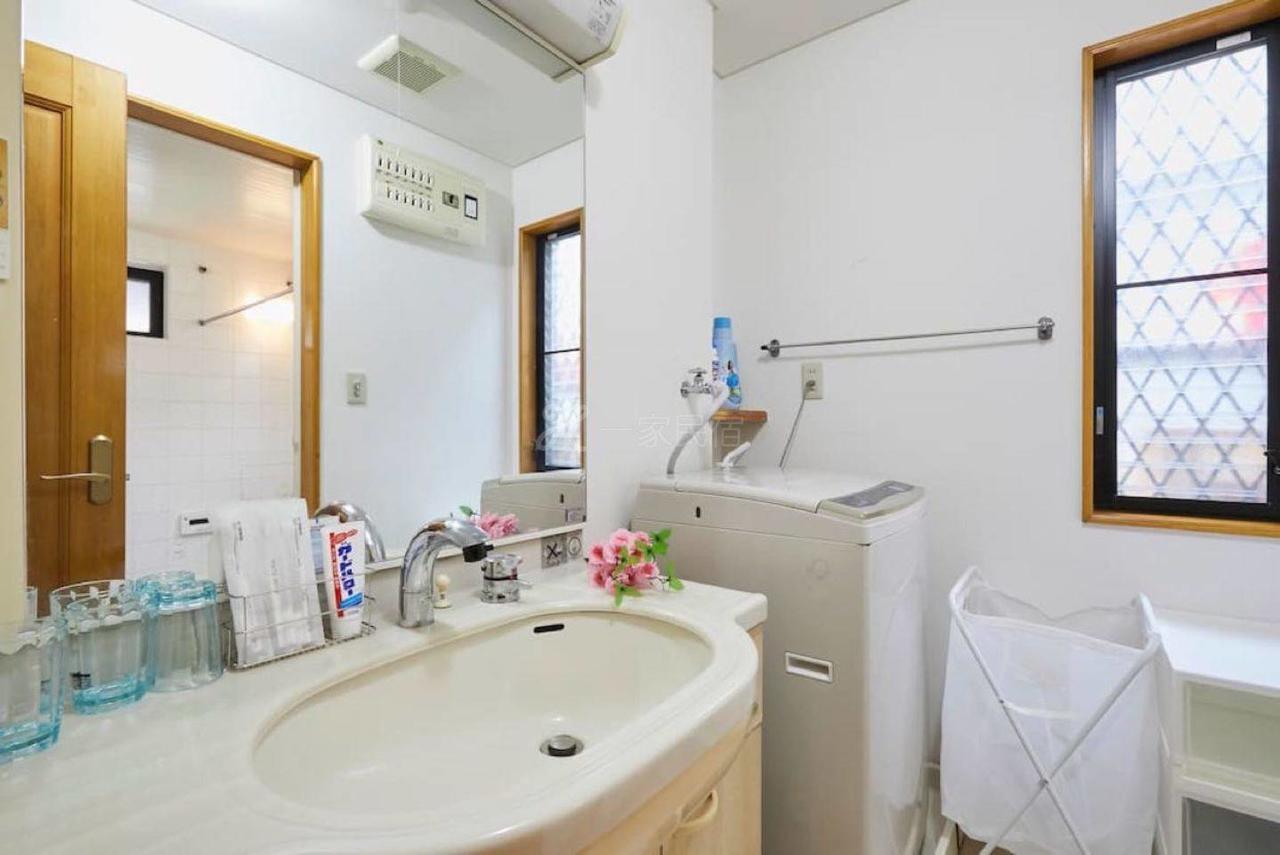 F2-Luxury Guest House in Tokyo Shinjuku Bagian luar foto